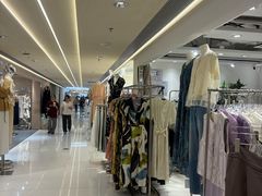 -广州白马服装市场
