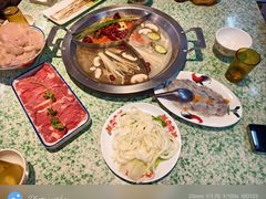 -肖婷姐大铁锅重庆火锅(南湖店)