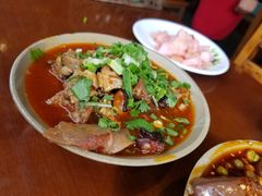 鲜烧牛杂-谢老五跷脚牛肉·非遗传承店