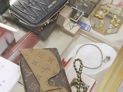 -六六奢品·vintage中古·回收二手奢侈品包包手表首饰(环球港店)