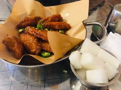 炸鸡翅一半一半-富乐满韩国正宗炸鸡韩国料理(虹泉路店)