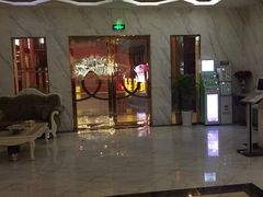 -尚足影院式足疗·住宿·美食(解放碑店)