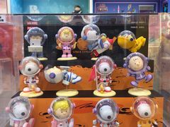 -泡泡玛特POPMART(万柳华联店)