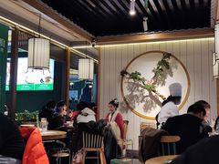 等位区-费大厨辣椒炒肉(万家丽一店)