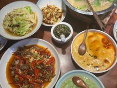 -川流不息·地道川菜·小龙虾(松东路店)