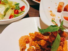 -港丽餐厅(来福士店)