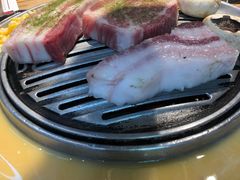 -青瓦炭韩潮烤肉(花园道店)