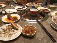 -锅儿欢海鲜火锅烤肉自助餐(东港凯虹店)