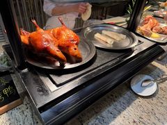 -怡豪大饭店·49楼旋转自助餐厅