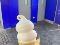 -DQ·蛋糕·冰淇淋(大宁国际商业广场店)