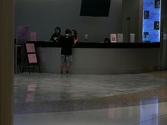 -陈露国际冰上中心(天津嘉里汇店)