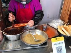 -玛马艾脆皮水磨年糕(湖北路87-89小区店)