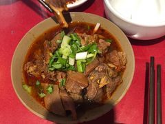 -谢老五跷脚牛肉·非遗传承店