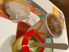 牛油果椰子麦旋风-麦当劳(海岸城店)