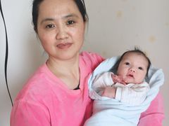 -爱的果实月嫂育婴师(世纪东方店)