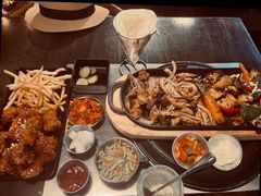 -MI WU FACTORY米屋美食工厂餐厅(绿地店)