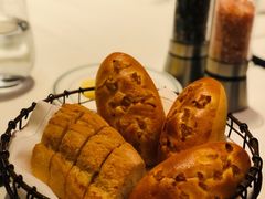 -Wolfgang’s Steakhouse 沃夫冈牛排馆(上海白玉兰广场店)