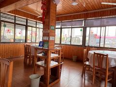 -小六农家乐(崇明西沙湿地店)