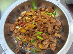 -湖南人家湘菜馆(镇江路店)