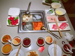 -海底捞大排档火锅(悦荟广场店)