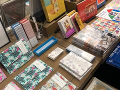 -茑屋书店(天目里店)