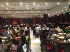 大堂-刘胖子家常菜·蹄花焖藕(兴业店)