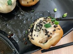 -小杨生煎(金山百联购物中心3楼店)