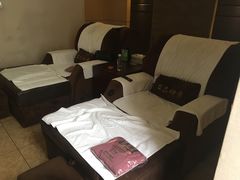 -金色印象·HiFi影音·按摩足疗(龙腾路店)
