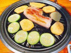 -唯成•韩国炭火烤肉 유성고기