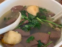-佬钱湾仔(衣裳街店)