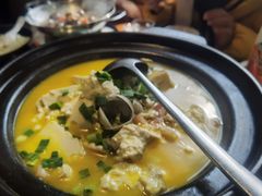 -松沪名灶·豆浆鱼头·新上海菜(飞航吾悦广场店)