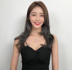 -小桑树染烫改变专门店
