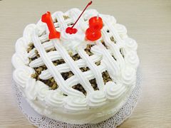 -红宝石·鲜奶小方·海派西点房(金杨店)