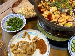 -都江堰石锅鱼