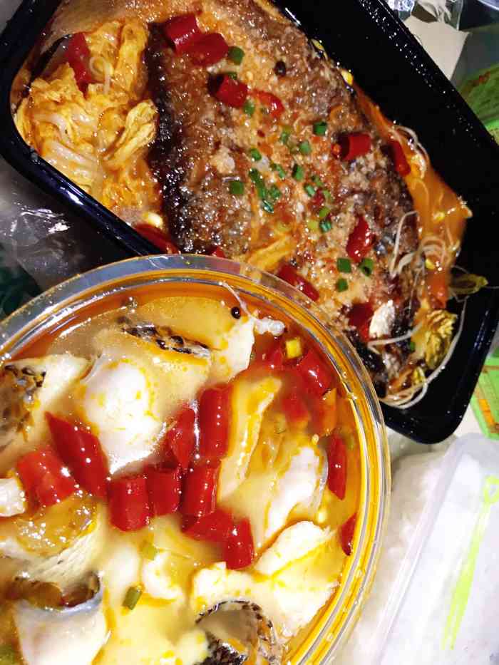 鱼优鲜烤鱼61酸菜鱼(桂城店)-"酸菜鱼外卖包装得不错,不会洒漏.