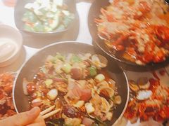 -巴厘龙虾·榜首油焖大虾(音乐学院·沿江酒馆店)