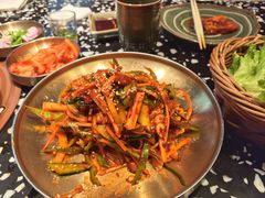 -草家酱蟹炭火烤肉店(珲春南路一店)