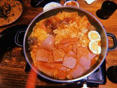 -辛明堂洞韩式芝士年糕火锅(万达店)