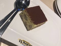-LENBACH兰巴赫西餐啤酒坊(大连东港店)