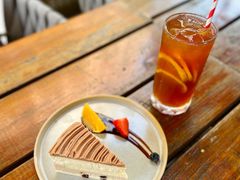 朗姆酒栗子蛋糕-Brut Eatery Wine Bar & Restaurant (建国东路店)
