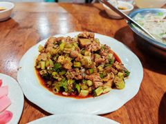 -茅屋大酒店