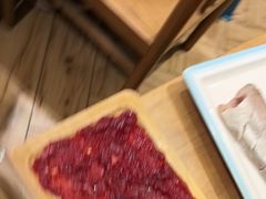 -杨肥肠火锅大排档(火车站花园店)