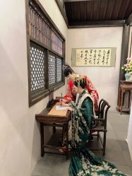 -城市花园婚纱摄影