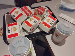 -肯德基(嘉善路地铁站店)