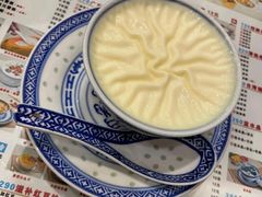 -广信牛奶甜品世家(台东店)