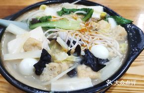 Braised Pot Rice Noodles