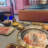 明洞王妃家炭火烤肉—好吃到扇耳光都不松手