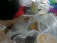-彼得汉堡(福斯特购物广场店)