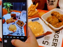 -前进5路汉堡炸鸡(汉街skp店)