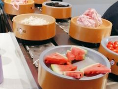 -龍歌自助小火锅(市南金茂湾店)